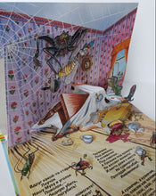Загрузить изображение в средство просмотра галереи, Муха-Цокотуха. Книжка-панорамка