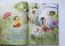 Загрузить изображение в средство просмотра галереи, Земляничная фея. Большая книга приключений. Д.Штефани