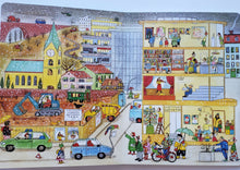 Загрузить изображение в средство просмотра галереи, Книжки-картонки. Городок круглый год (виммельбух). 4 книги в коробке. Р.Бернер