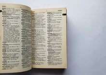 Загрузить изображение в средство просмотра галереи, French Dictionary (USED book)
