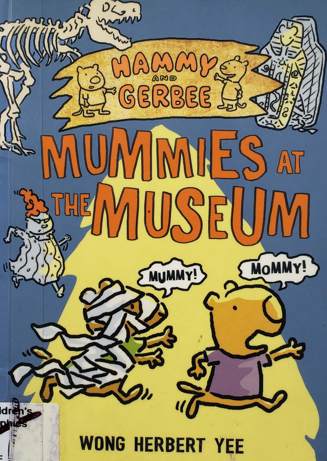 Mummies at the museum (ПОДЕРЖАННАЯ книга)