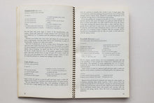 Загрузить изображение в средство просмотра галереи, Recipes: the cooking of Russia (ПОДЕРЖАННАЯ книга)
