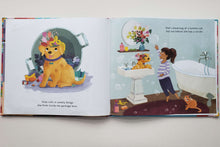Загрузить изображение в средство просмотра галереи, Flower power labradors (ПОДЕРЖАННАЯ книга)
