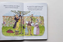 Загрузить изображение в средство просмотра галереи, The little nut tree (ПОДЕРЖАННАЯ книга)
