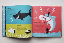 Загрузить изображение в средство просмотра галереи, Incredible creatures (ПОДЕРЖАННАЯ книга)
