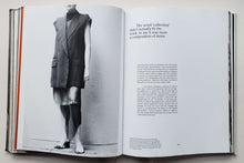 Загрузить изображение в средство просмотра галереи, Margiela the Hermes years (ПОДЕРЖАННАЯ книга)
