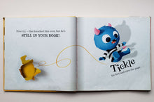 Загрузить изображение в средство просмотра галереи, There is a Monster in your book (ПОДЕРЖАННАЯ книга)
