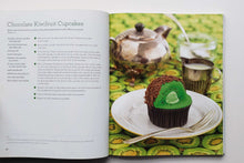 Загрузить изображение в средство просмотра галереи, Kiwiana cupcakes (ПОДЕРЖАННАЯ книга)
